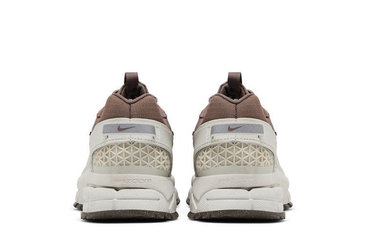 Women's Zoom Vomero Roam 'Light Bone Mink Brown'