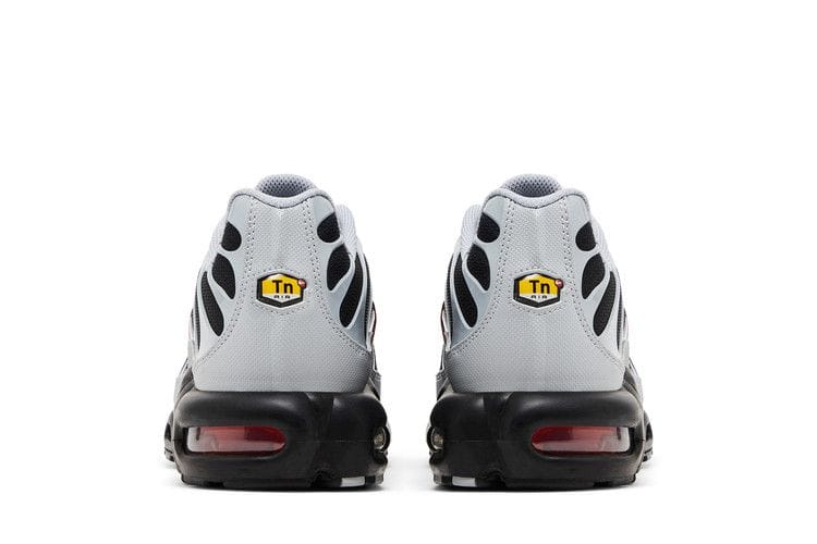 Men's Air Max Plus 'Wolf Grey Picante Red'