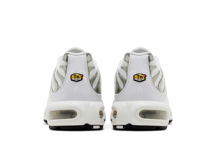 Women's Air Max Plus SE 'White Chrome Silver'