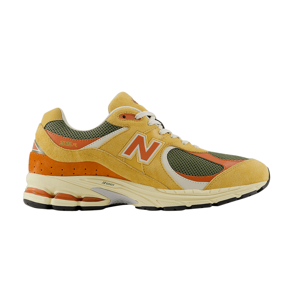 Men's 2002R 'Dried Apricot Dark Olivine'