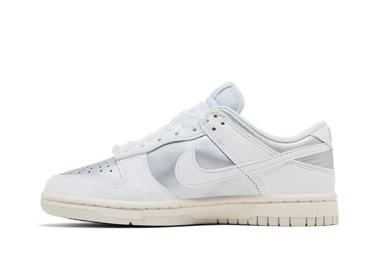 Women's Dunk Low Next Nature 'Sheer Lace Pack - Metallic Platinum'