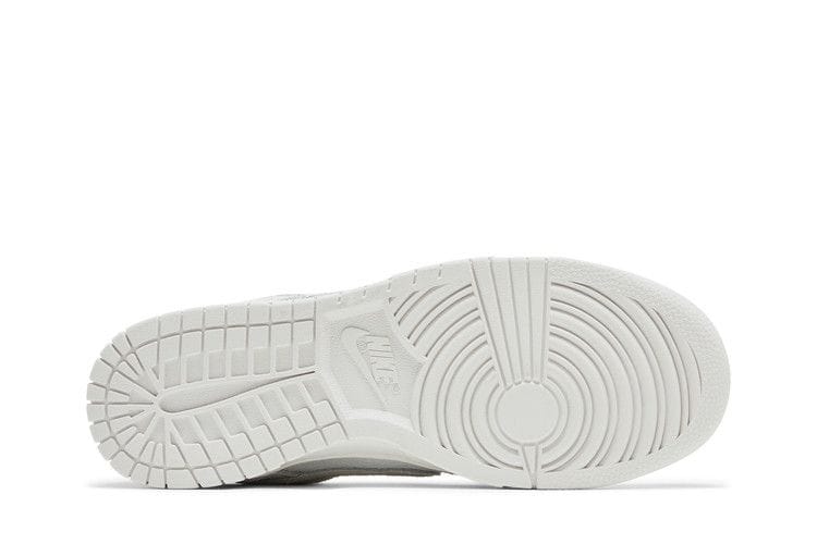 Women's Dunk Low 'Photon Dust Summit White'