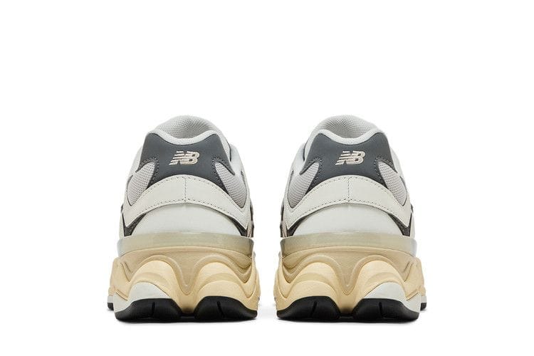 9060 Big Kid Wide 'Sea Salt Castlerock'