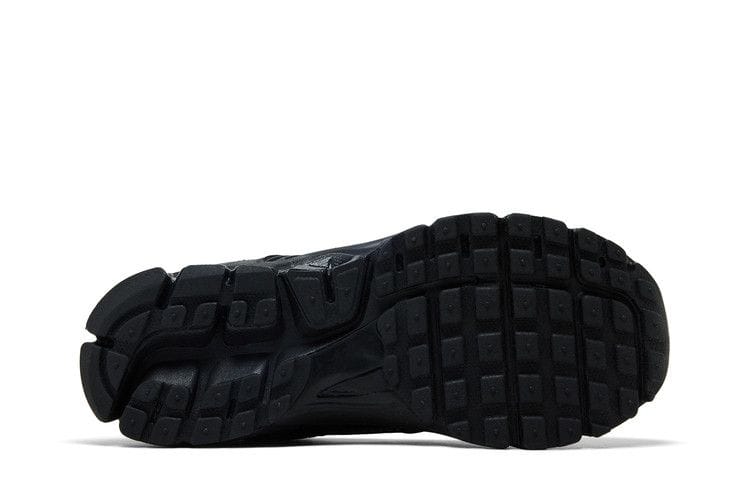 Air Zoom Vomero 5 GS 'Triple Black'