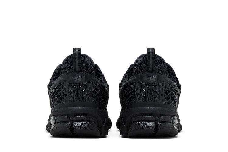 Air Zoom Vomero 5 GS 'Triple Black'
