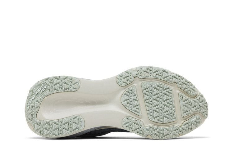 Men's Vomero 18 GORE-TEX Reflective 'Pure Platinum Metallic Silver'