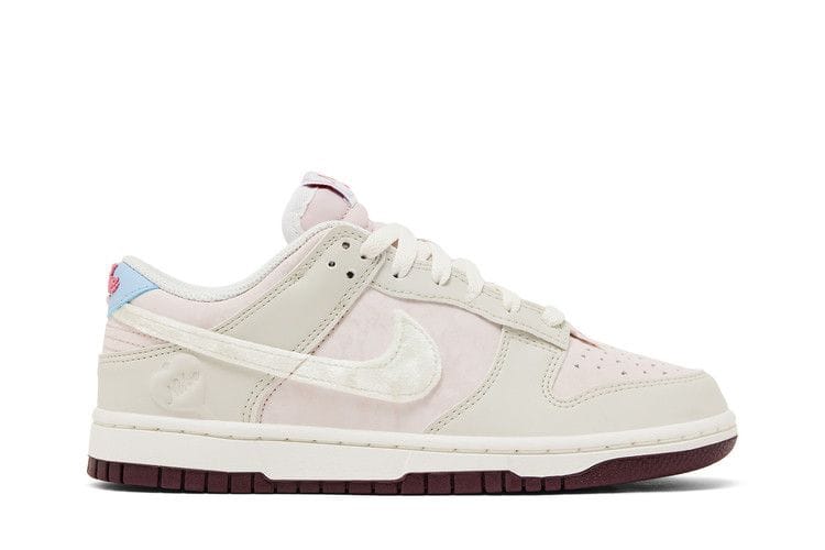 Women's Dunk Low 'Valentine's Day' 2026