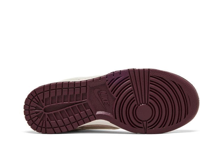 Women's Dunk Low 'Valentine's Day' 2026