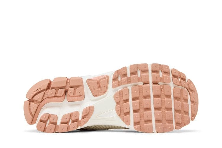 Women's Nike Zoom Vomero 5 'Rose Gold'