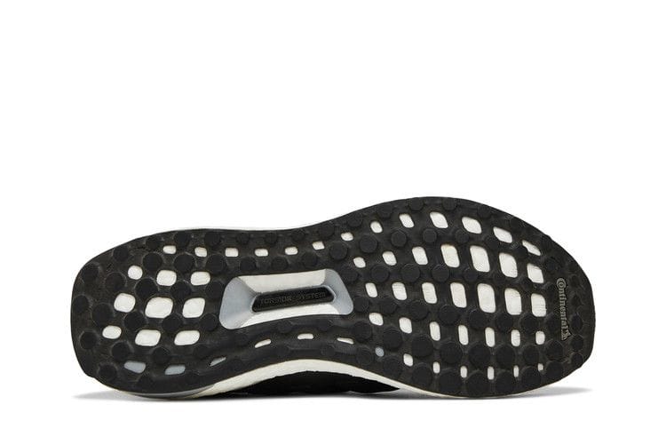 Women's UltraBoost 4.0 'Core Black'