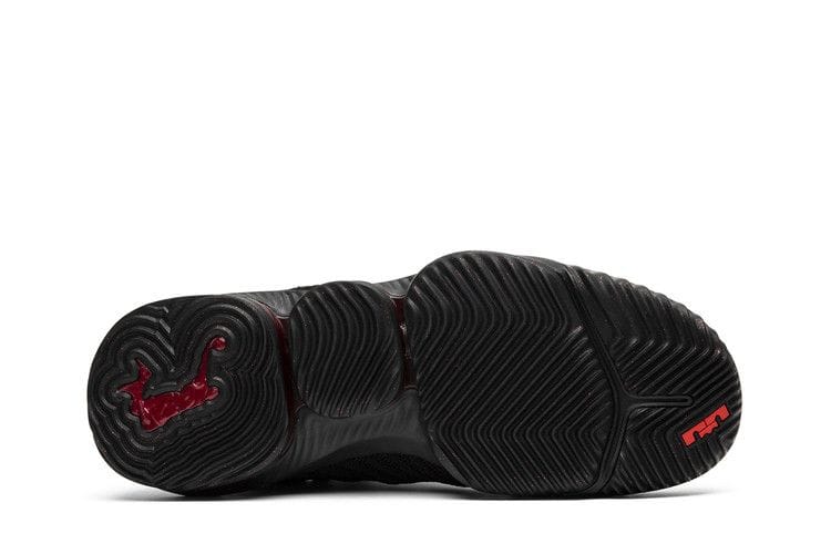Men's LeBron 16 'Fresh Bred'