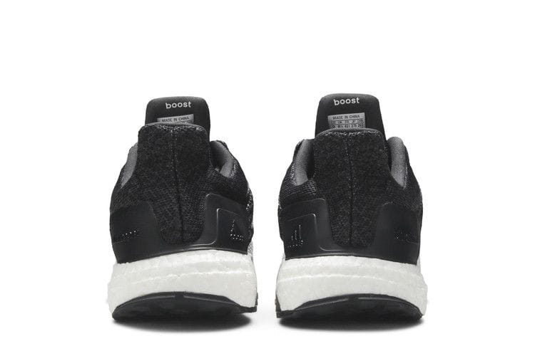 Men's UltraBoost ST M 'Carbon'