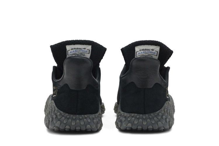 Men's Kamanda 'Triple Black'