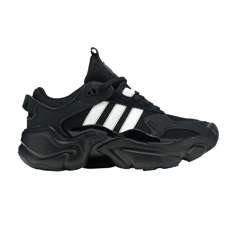 Women's Magmur Runner 'Black White'
