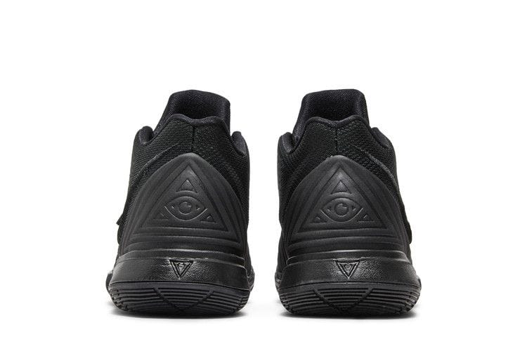 Kyrie 5 GS 'Black'