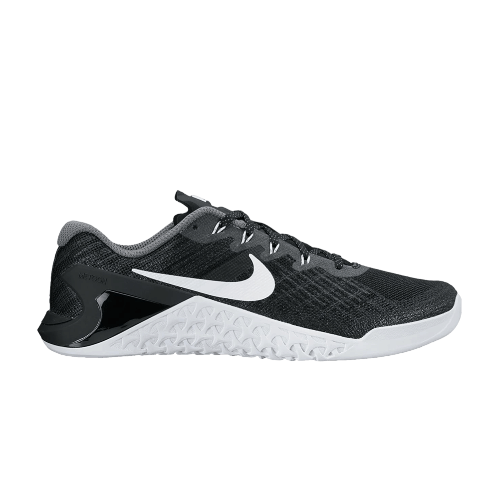 Women's Metcon 3 'Black White'