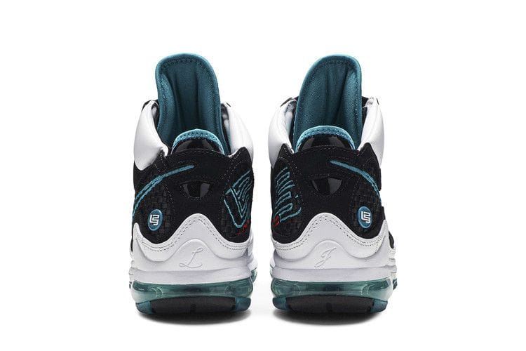 Men's Air Max LeBron 7 Retro QS 'Red Carpet' 2019