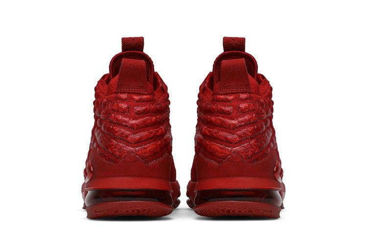 LeBron 17 BG 'Red Carpet'