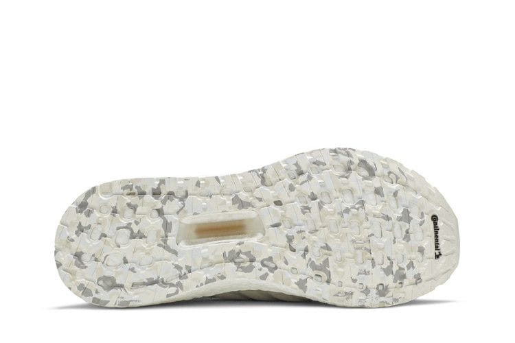Men's Universal Works x UltraBoost 19 'Chalk White'