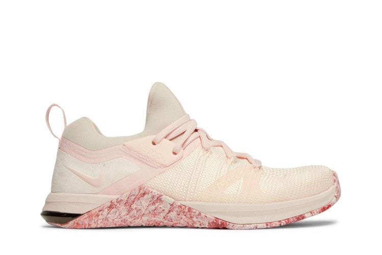 Women's Metcon Flyknit 3 'Echo Pink'