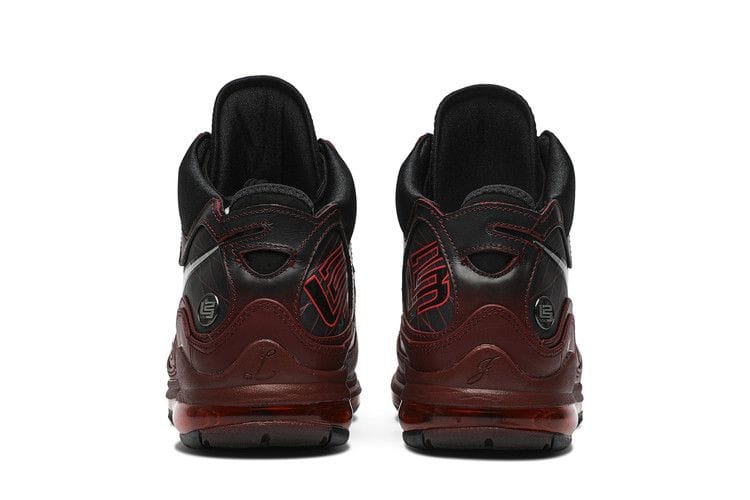 Men's Air Max LeBron 7 Retro QS 'Christmas' 2019