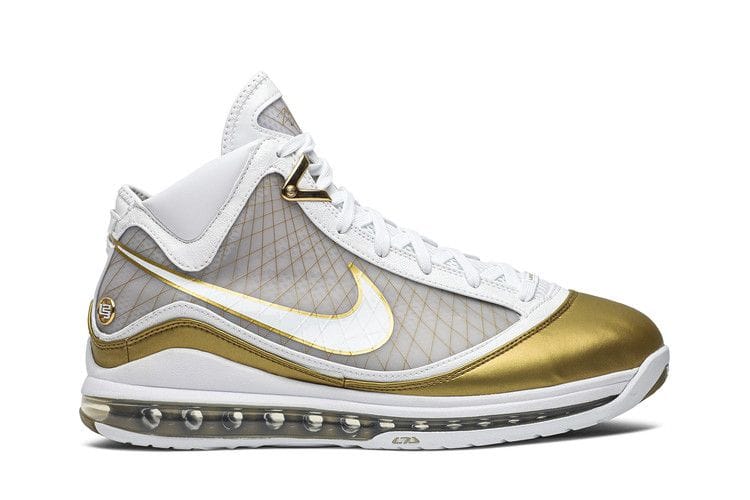 Men's Air Max LeBron 7 Retro QS 'China Moon' 2020