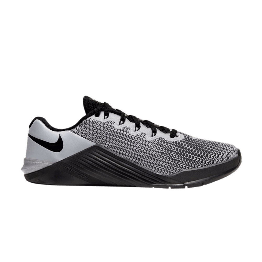 Women's Metcon 5 X 'Night Time Shine'