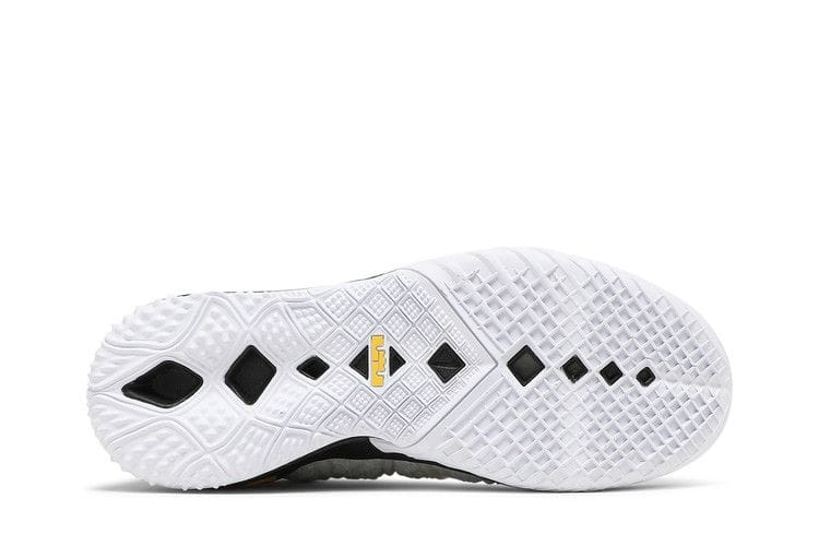 Men's LeBron 18 'Home'