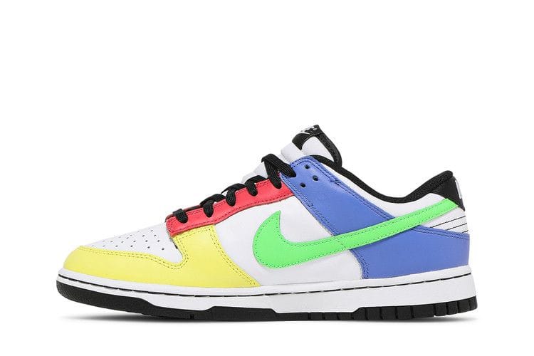 Women's Dunk Low 'Green Strike'