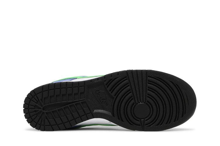 Women's Dunk Low 'Green Strike'