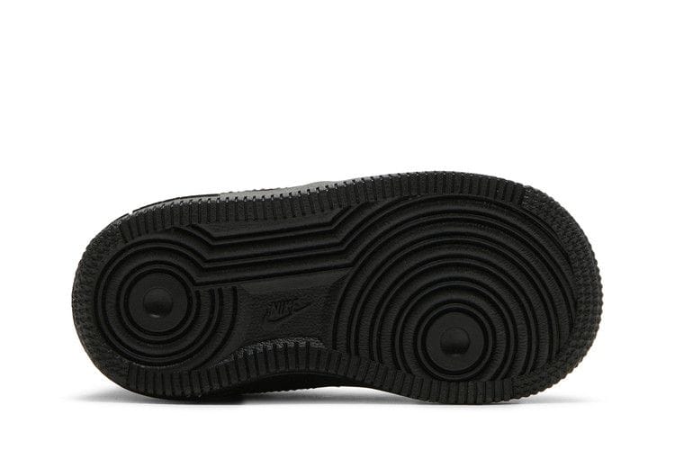 Force 1 LE TD 'Triple Black'