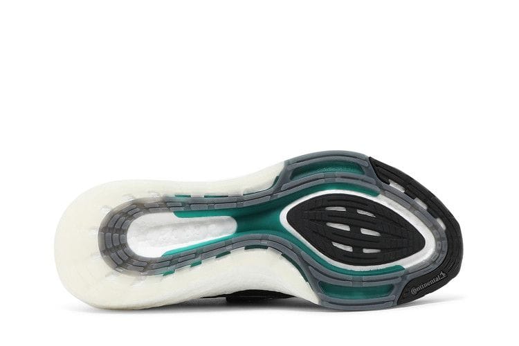 Men's UltraBoost 21 'Black Sub Green'