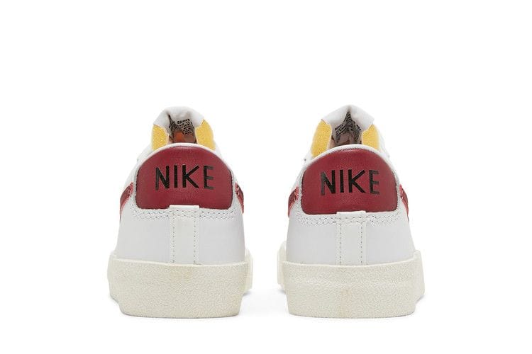 Women's Blazer Low '77 'White Team Red'