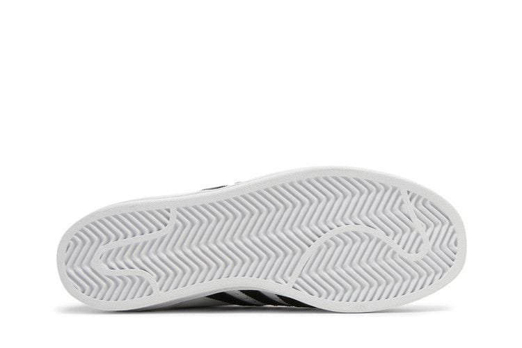 Pro Model J 'White Black'