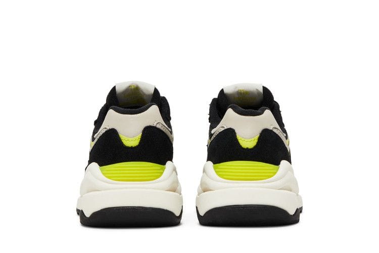 Women's 57/40 'Black Oyster Pink'