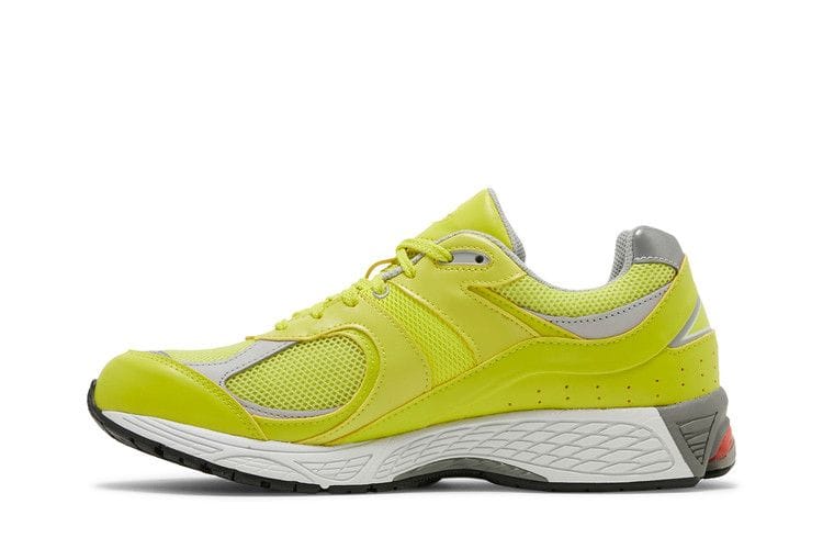 Men's 2002R 'Sulpher Yellow'