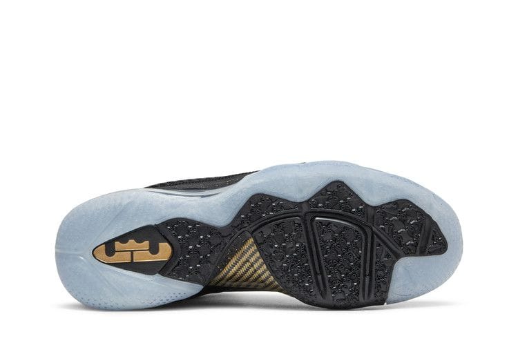 Men's LeBron 9 'Watch The Throne' 2022
