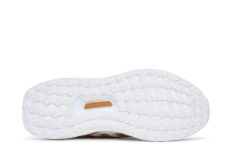 Women's UltraBoost 4.0 DNA Wide 'White Copper Metallic'