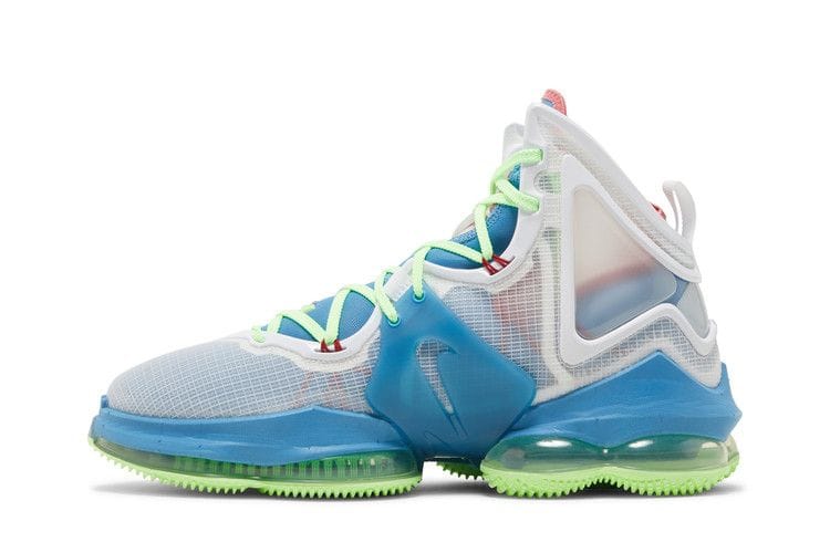 Men's LeBron 19 'Tropical'