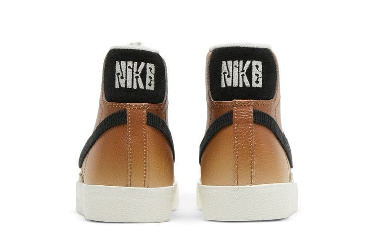 Women's Blazer Mid '77 SE 'Ale Brown'