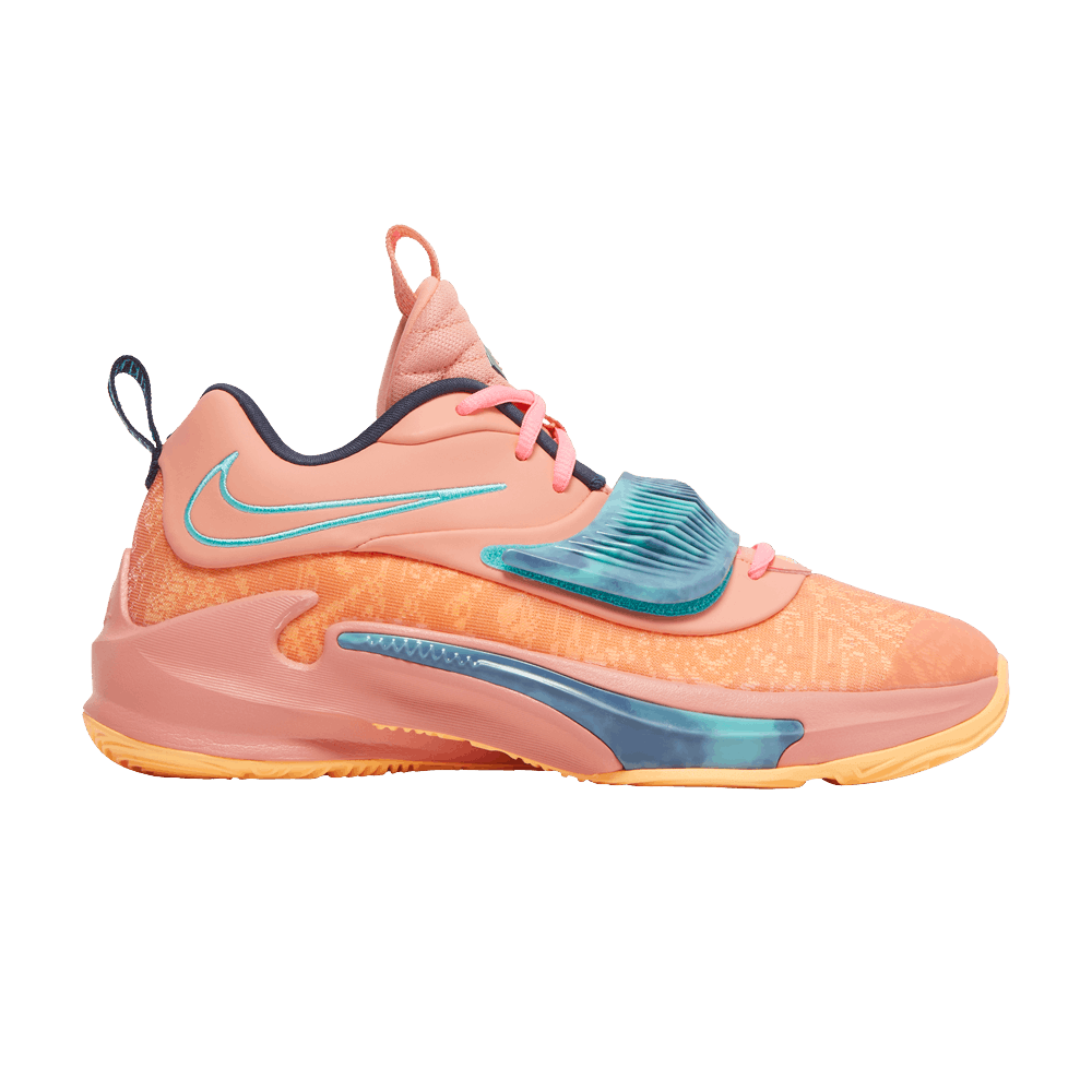 Zoom Freak 3 GS 'Stay Freaky'