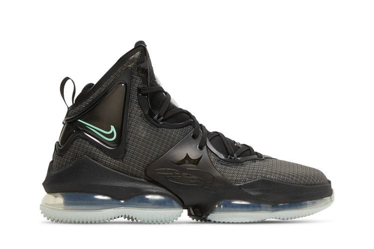 Men's LeBron 19 'Black Green Glow'