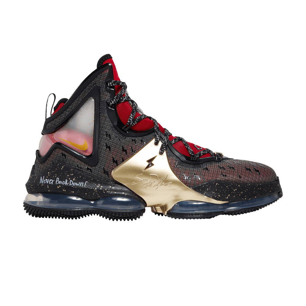 Men's LeBron 19 'Doernbecher 2022'