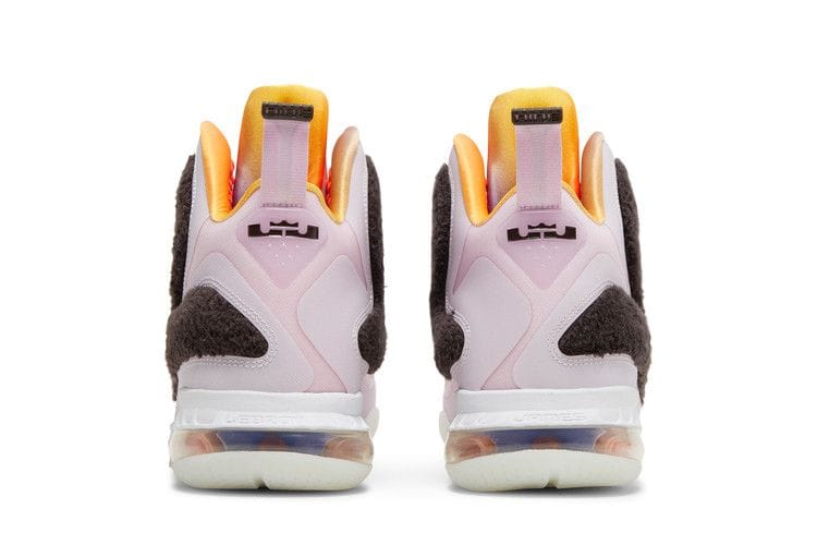 Men's LeBron 9 'Regal Pink'