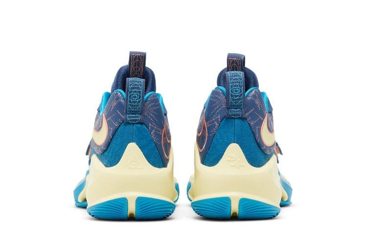Men's Zoom Freak 3 NRG 'Valentines Day'