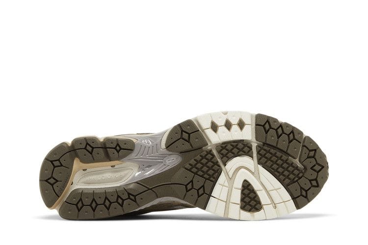 Men's 860v2 'Timberwolf Moonbeam'