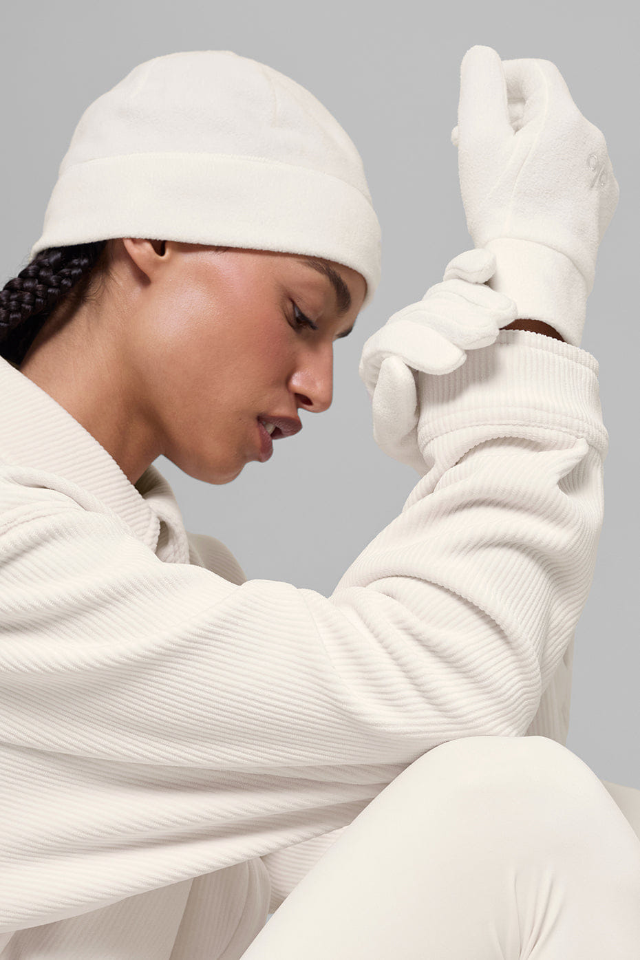 ALO Yoga Performance Fleece Gloves