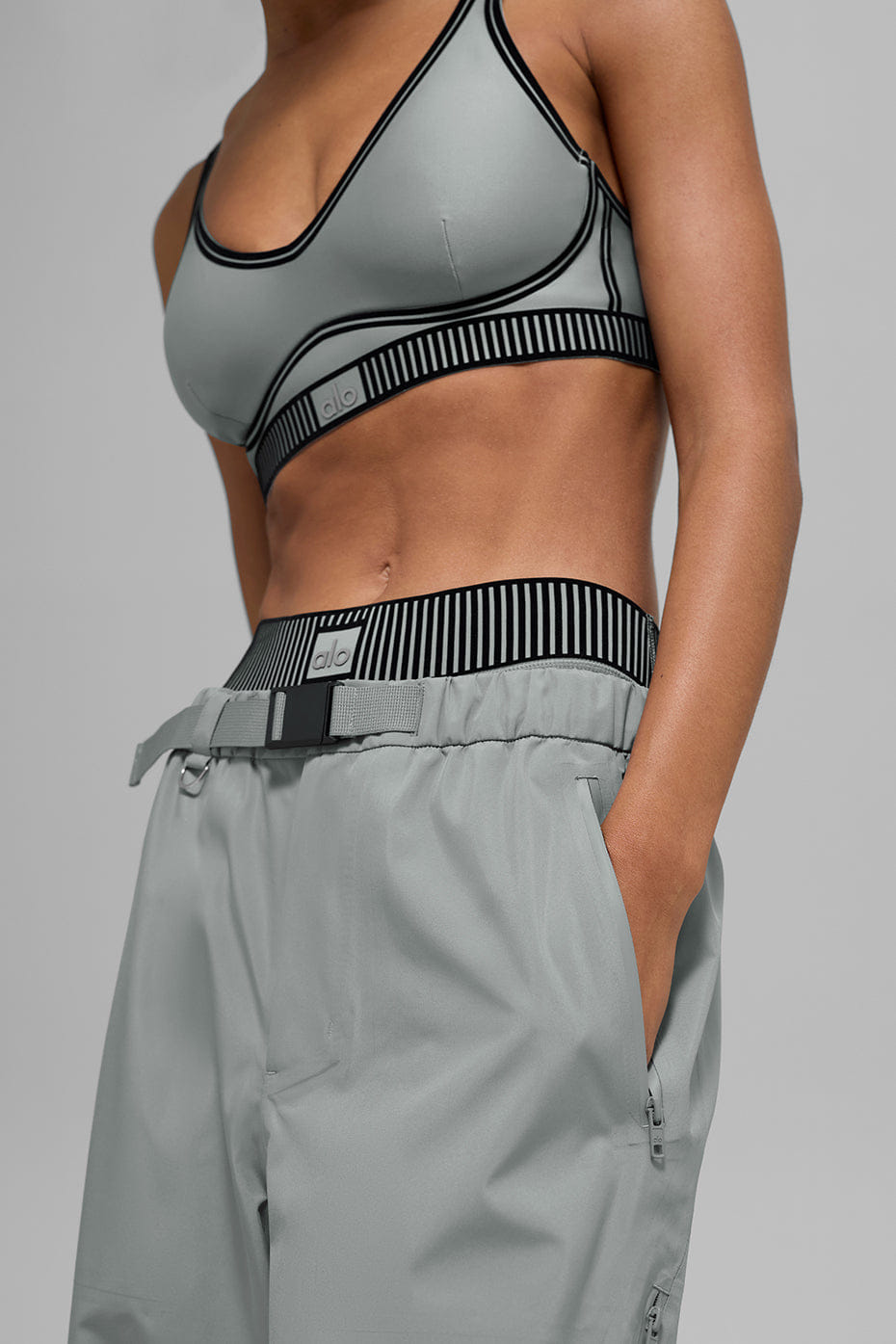 ALO Yoga Women'S Alpha Shell Pant
