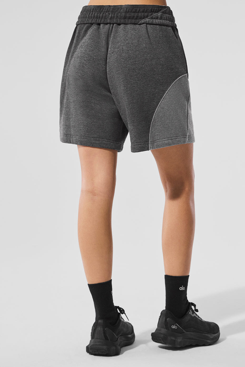 ALO Yoga Women'S 7" Make Waves Short