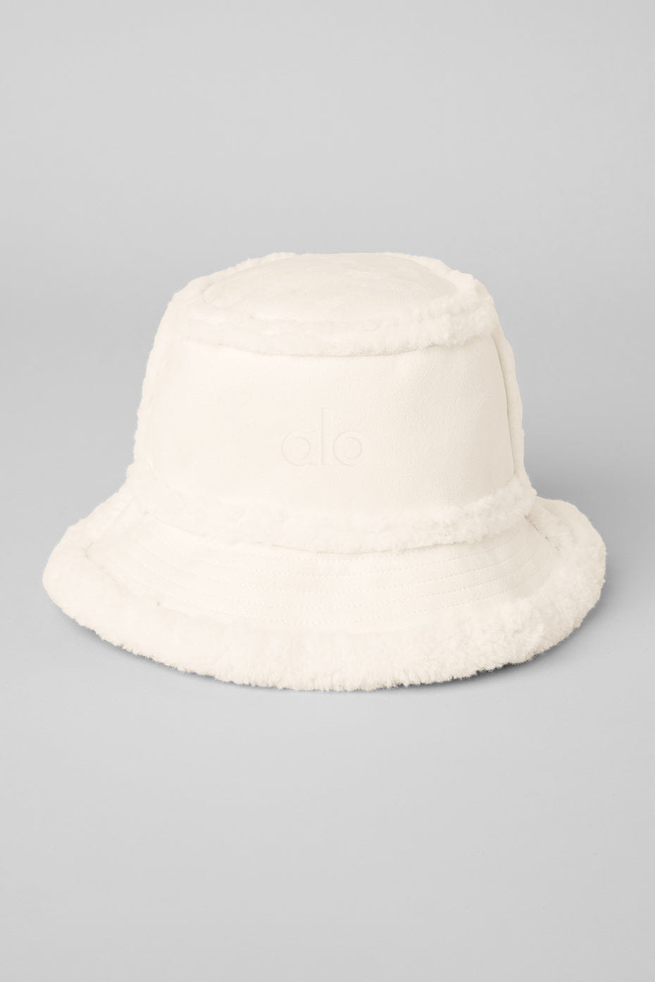 ALO Yoga Women'S Winterfun Bucket Hat